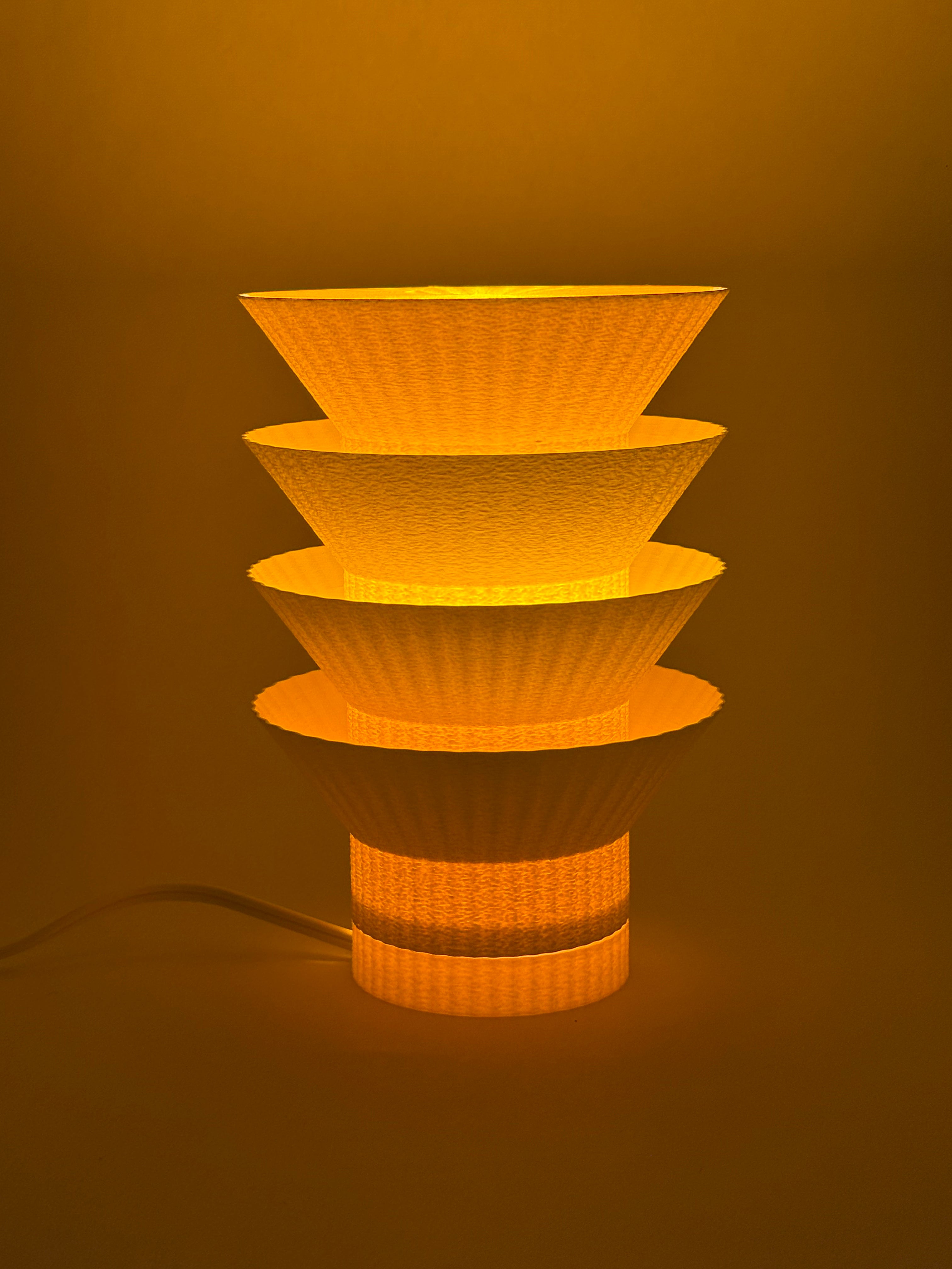 Monument Lamp
